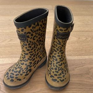 Girls Leopard Rain boots by Joules